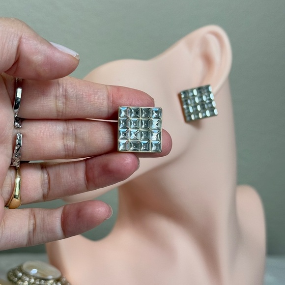 ✨ Square Crystal Stud Earrings — Modern Chic, Gold Plated, Statement Zirconia - Picture 5 of 8